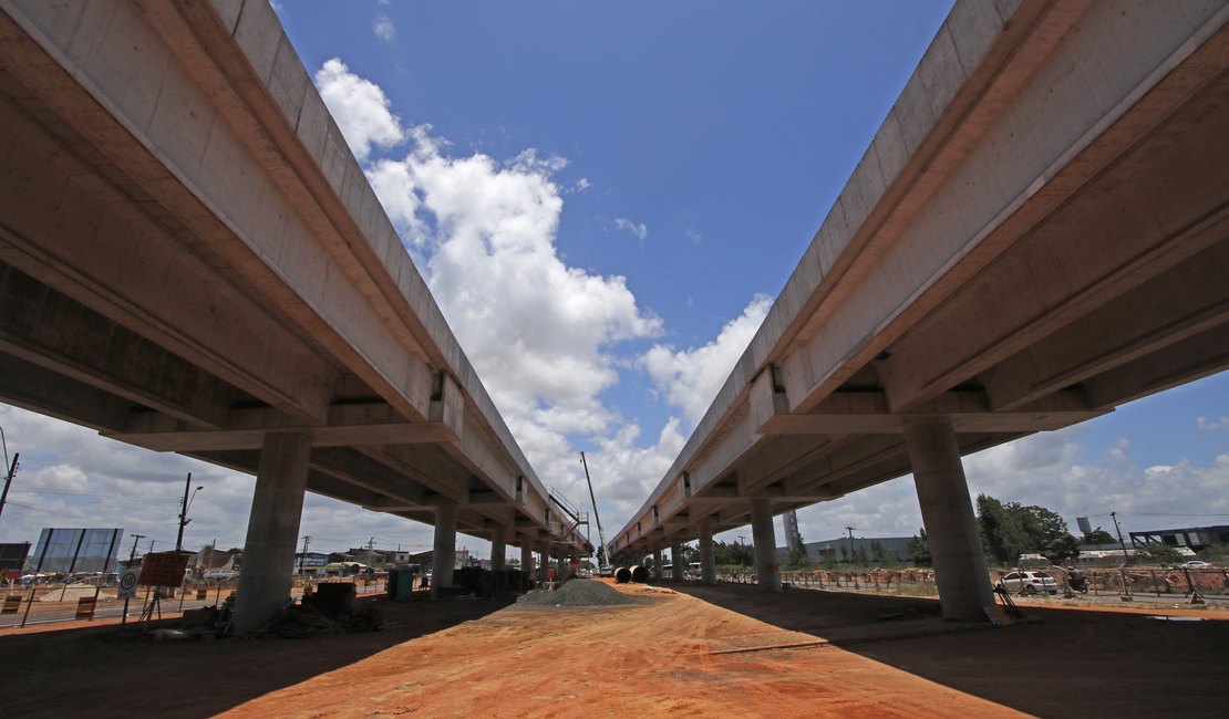 Viaduto da PRF: obras voltam ao ritmo normal após fim do período chuvoso