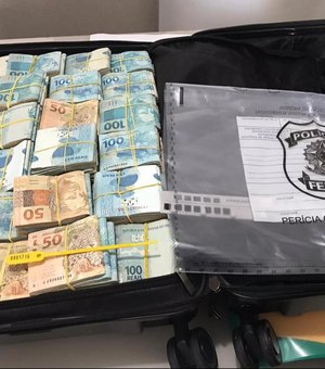 PF apreende mala de dinheiro em residência de servidora em Arapiraca