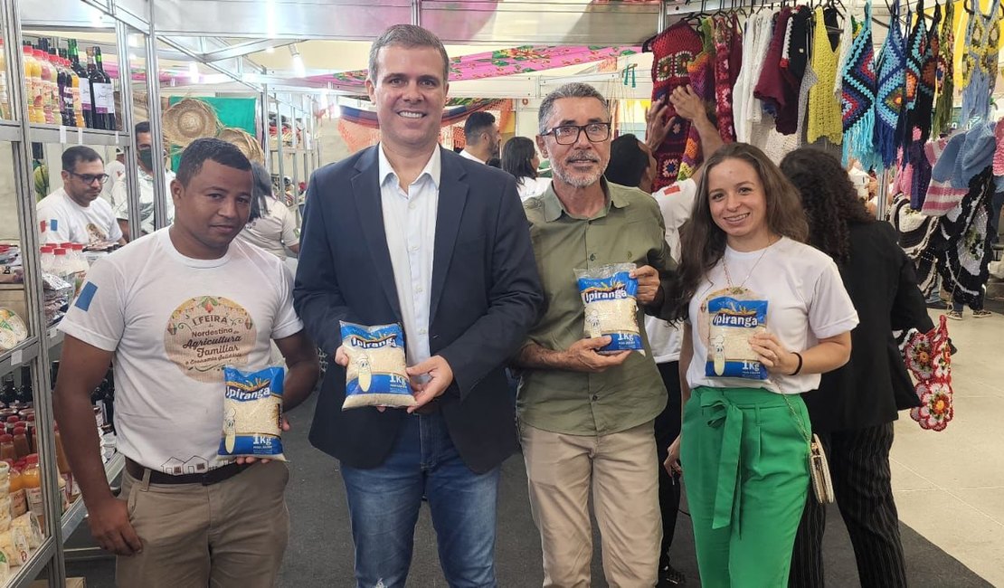 Emater participa da 1ª Feira Nordestina da Agricultura Familiar e Economia Solidária em Natal