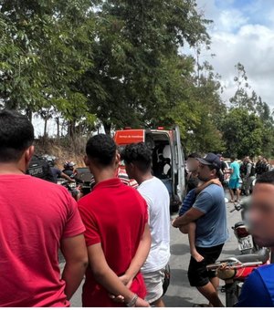 Motociclista embriagado colide em outra moto e é agredido por policiais parentes da vítima em Arapiraca