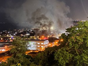 Incêndio no Centro de Maceió é registrado na noite desta quinta (25)