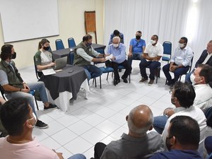 Prefeitos de AL e PE unem esforços para turismo sustentável na Costa dos Corais