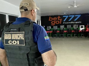 Guarda Municipal de Maceió estoura ponto de jogo clandestino em Jaraguá