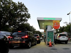Combustíveis pressionam inflação no atacado no IGP-10 de março, diz FGV