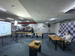 Governo do Estado entrega Centro de Atendimento à Covid 19 em Santana do Ipanema