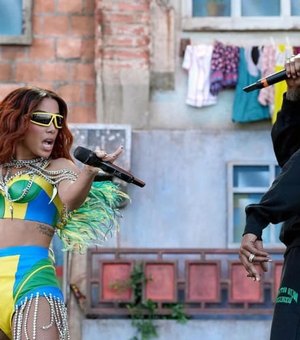 Anitta leva o Brasil para o palco e é exaltada pela imprensa internacional