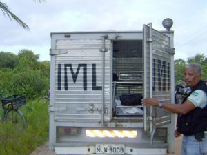 Após reunião, terceirizados do IML cancelam paralisação e retomam atividades