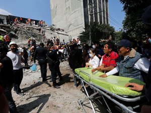 Chega a 224 o número de mortos em terremoto no México