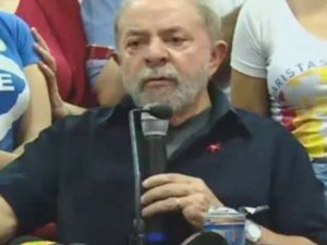 Promotores do MP de SP pedem prisão de Lula em caso de tríplex