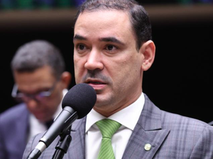 Vicentinho Júnior é eleito governador do Tocantins após vencer segundo turno
