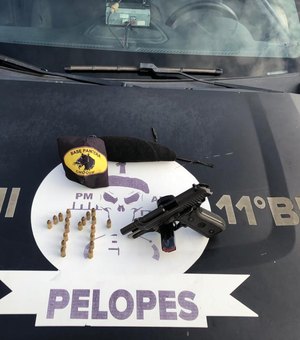 Jovem é preso com arma e munições em Penedo