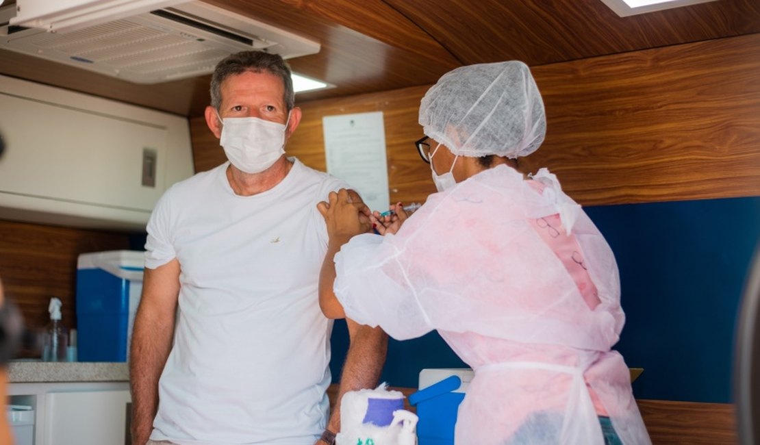 Maceió intensifica vacinação contra Influenza na orla marítima e lagunar neste domingo (3)