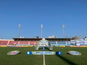 CRB perde para o Confiança e desperdiça chance de entrar no G4