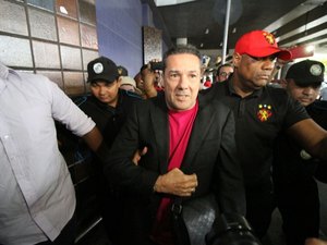 Luxemburgo chega a Recife para assumir o Sport e Guto Ferreira vai para o Inter