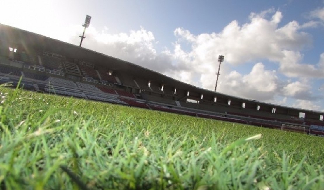 Gramado do Estádio Rei Pelé passará por melhorias em dezembro