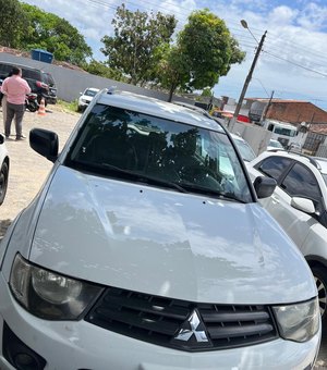 Polícia Civil de Alagoas recupera em PE veículo desviado com procuração falsa