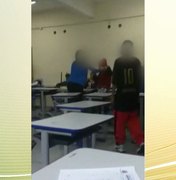 Polícia apreende 8 alunos por arremessarem livros em professora e jogarem carteiras em Carapicuíba