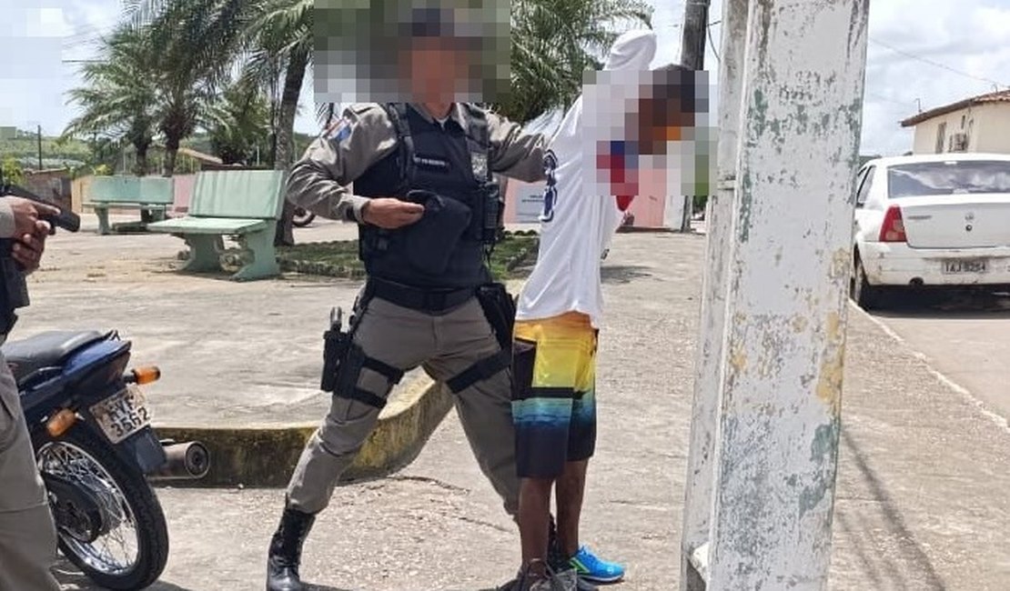 Polícia Militar prende foragido com três mandados de prisão em São Brás