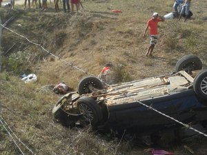 Trágico acidente mata mãe e filha e deixa dois feridos