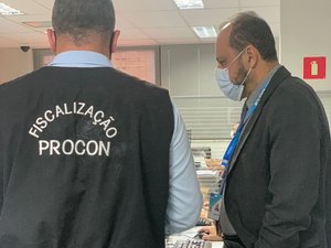 Procon notifica Caixa Econômica por aglomeração em agência bancária