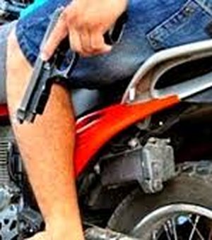 Adolescentes roubam duas motocicletas, são perseguidos e apreendidos