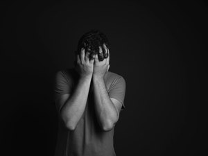 Saúde mental e os desafios do aumento do uso de antidepressivos no Brasil