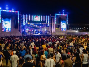 Prefeito Carlos promove Festival de Verão fortalecendo cultura e inclusão  em Rio Largo