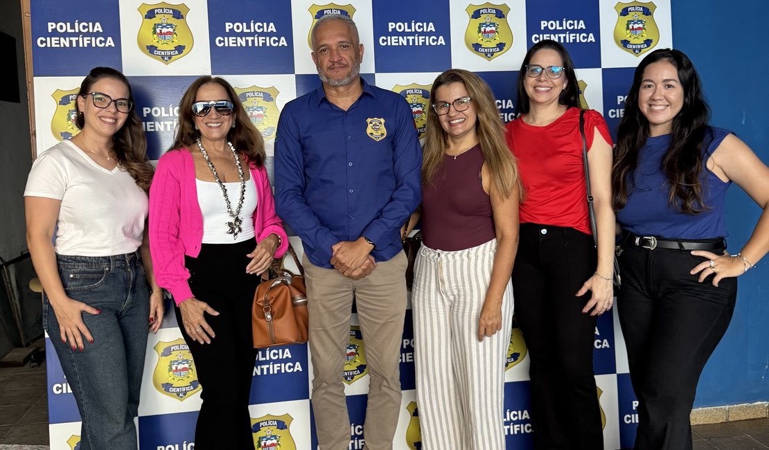 Direção da Polícia Científica faz visita técnica ao Instituto de Criminalística do Agreste