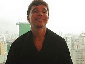 Netinho tem alta e passa o Natal com a família em casa de praia na Bahia