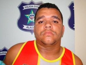 [Vídeo] Vítima de homicídio era investigada por assaltos a bancos em AL e PE