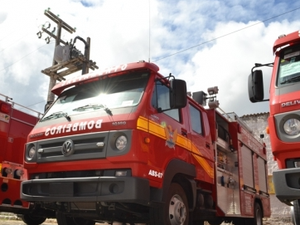 Incêndio atinge contador de energia no Centro de Maceió; Bombeiros são acionados