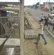 [Vídeo] Torcedores do CSA são vítimas de agressão a caminho do estádio Rei Pelé no bairro Santa Amélia