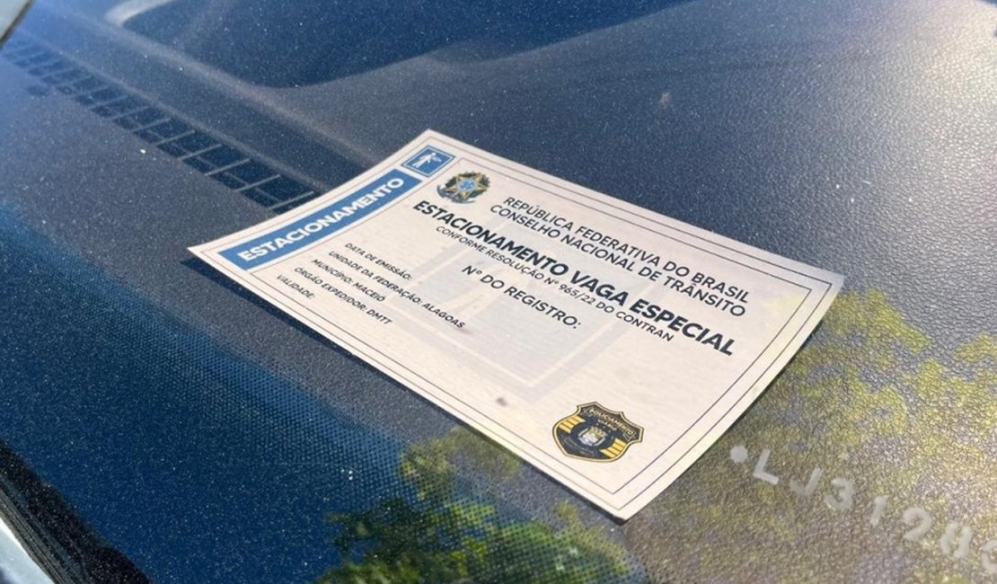 DMTT alerta para uso correto das vagas especiais de estacionamento em Maceió