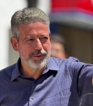 “Quem sabe um dia”, diz Lira sobre votar em Renan Filho para o governo de AL