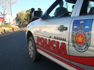 Criminosos invadem padaria e levam R$3.500 de cofre