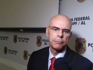 Servidor público é afastado do cargo acusado de fraudes no Bolsa Família, revela PF