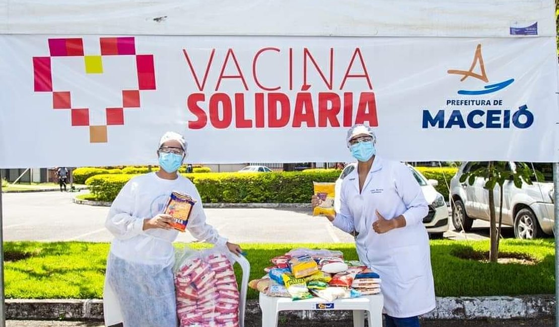 Casacos e lençóis para vítimas das chuvas podem ser doados na Vacina Solidária