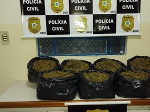 Deic apreende sete quilos de maconha em imóvel desocupado, em Maceió