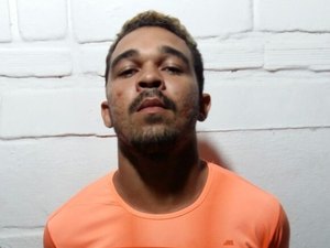 Homem acusado de matar e enterrar jovem em cova rasa é preso