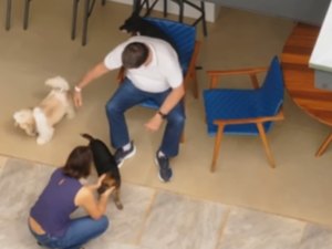 Bolsonaro já cumpre prisão domiciliar após receber alta; veja imagens