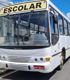 Ônibus que atropelou mulher em Paripueira é periciado