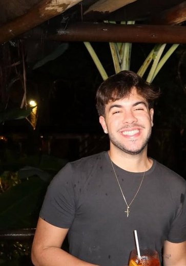 Álvaro vai brilhar na “Dança dos Famosos” e comemora convite com bom humor nas redes