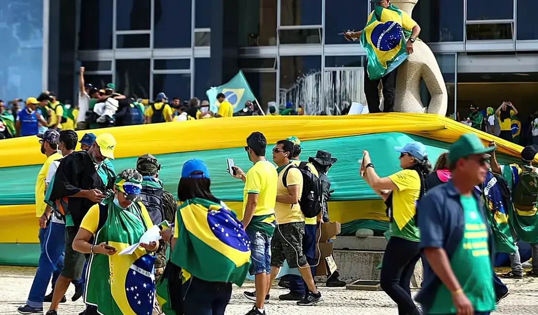Sessão na CCJ impede participação de deputados alagoanos em ato a favor da anistia