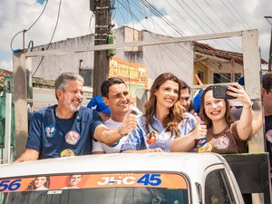 Arthur Lira participa com JHC e Marina de caminhadas e carreatas em Chã Preta e Viçosa