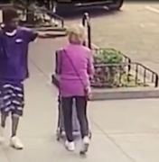 Homem acusado de empurrar idosa em Nova York foi preso mais de 100 vezes