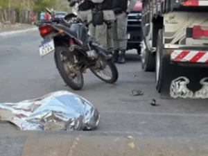 Motociclista morre em colisão com caminhão em União dos Palmares
