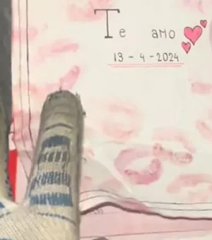 Trabalhador encontra carta de amor no lixo e história viraliza nas redes