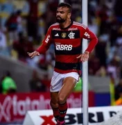 Flamengo assina novo contrato com Fabrício Bruno; saiba tempo de vínculo do zagueiro