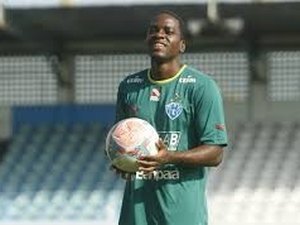 CSA anuncia contratação do atacante Marcelo Nicácio