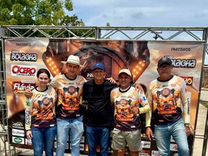 Cícero Cavalcante marca presença na Cavalgada realizada na Barra de Santo Antônio